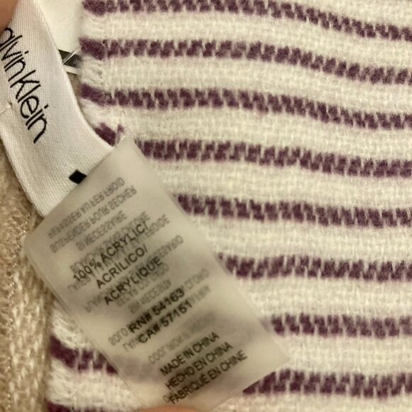 Calvin Klein Scarf - Picture 5 of 8